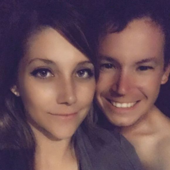 Meet your Posher, Jes - Picture 1 of 1